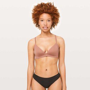 Lululemon Take Shape Bra in Henna Nude Size 32C - Style Number: W2BK9S